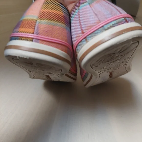 Michelle K Plaid Checkered Slip On Shoes Women's Size - Picture 8 of 9